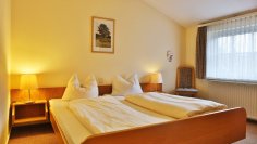 Hotel Pfälzer Hof, Blick ins Schlafzimmer